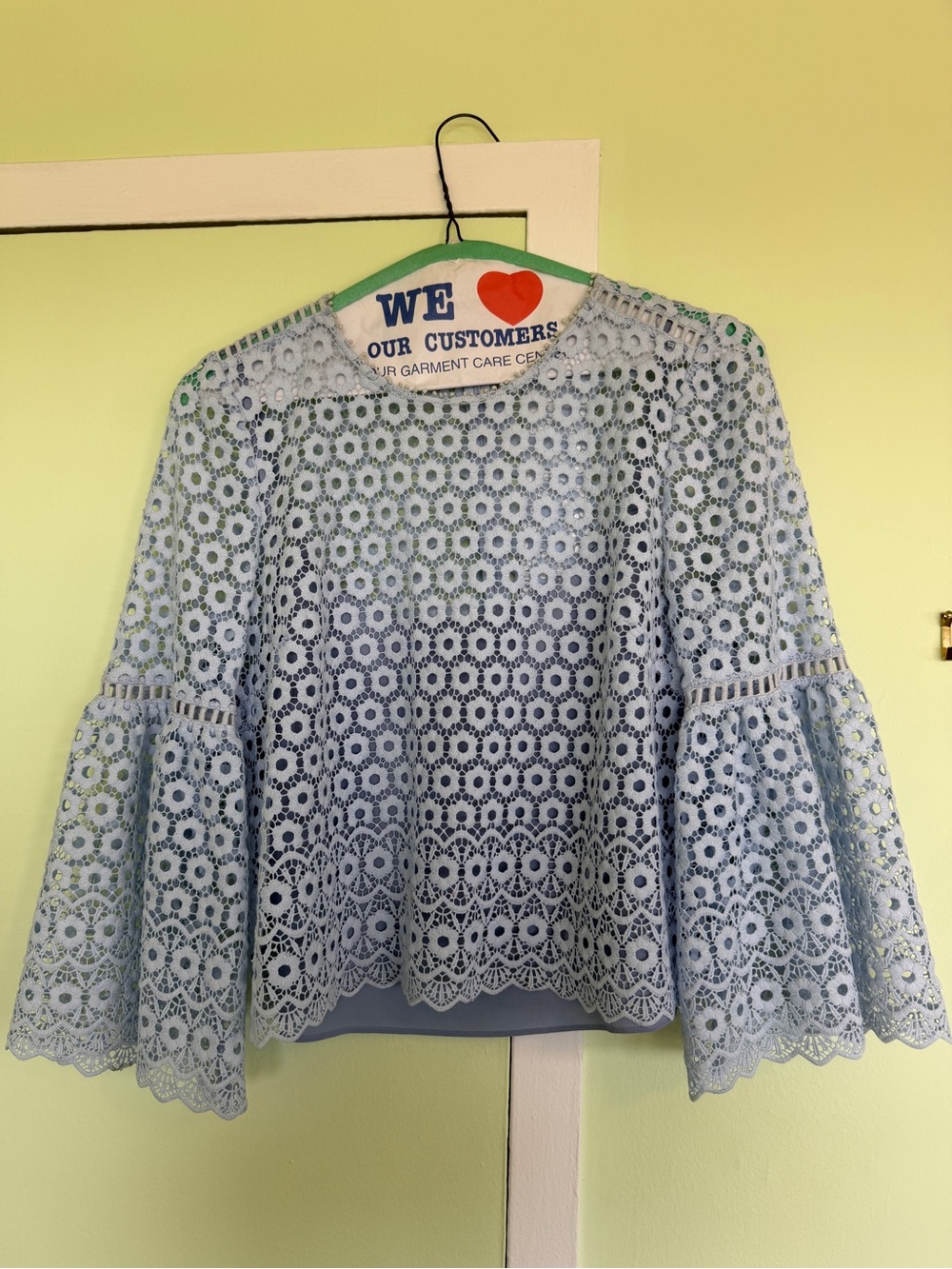 J Crew Women's Light Blue Periwinkle Eyelet Lace Bell Sleeve Top 8